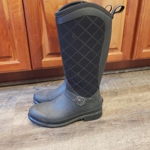 Muck Equestrian riding boots sz 9
